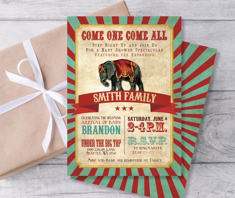 Puede incluir: Una invitaci&oacute;n a una fiesta de bienvenida al beb&eacute; con tem&aacute;tica de circo en rojo, blanco y azul con un elefante de dibujos animados que lleva un disfraz rojo y dorado. La invitaci&oacute;n dice "Come One Come All" y "Celebrating the Upcoming Arrival of Baby Brandon".