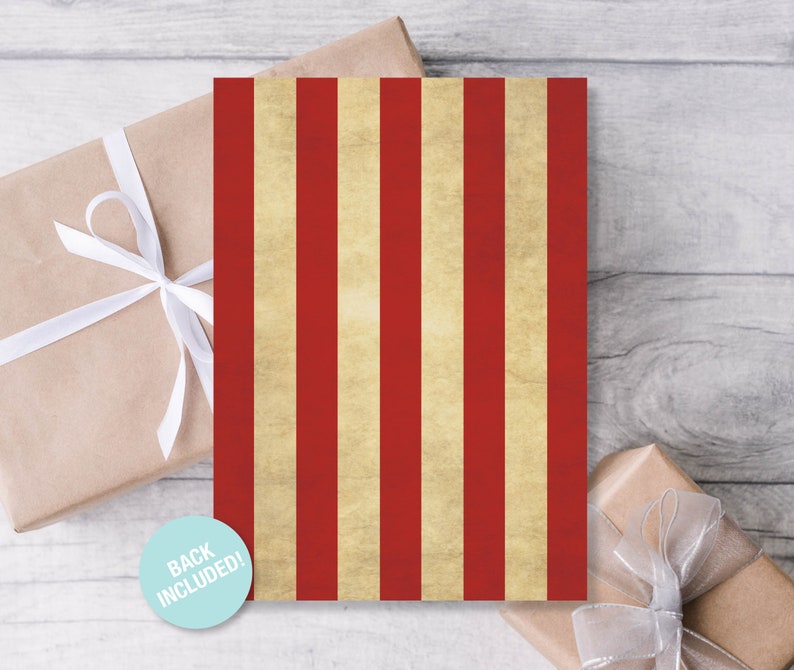 Puede incluir: Papel de regalo a rayas rojas y beige con un aspecto desgastado y vintage. Se incluye la parte posterior del papel.