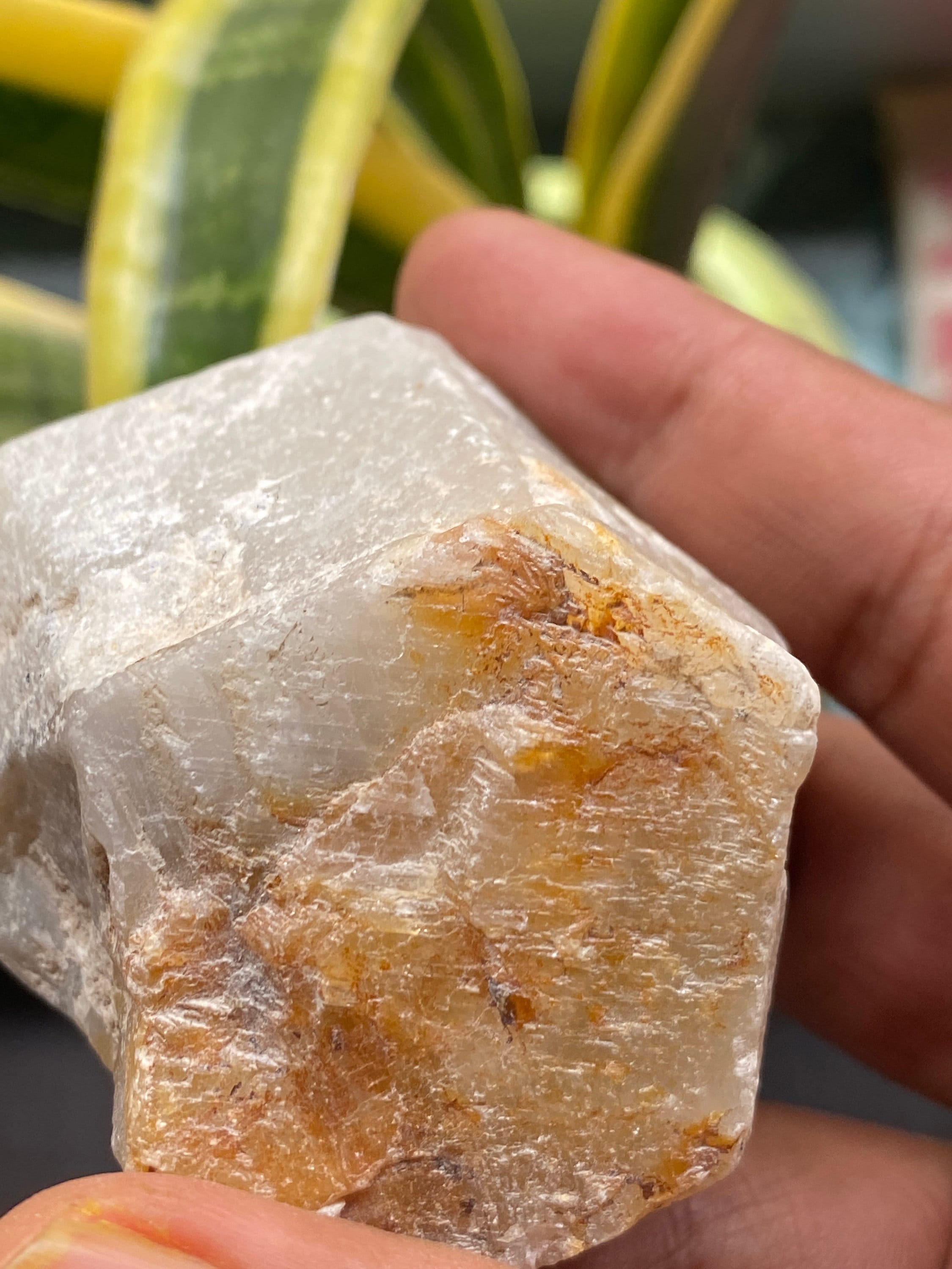 Very Rare Natural White Sapphire With Orange Wt 1442 Carats Ideal