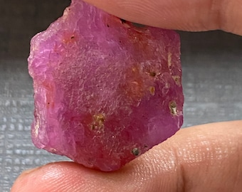 Big Pink sapphire raw gem  40 carats 27x24mm mm huge raw pendant