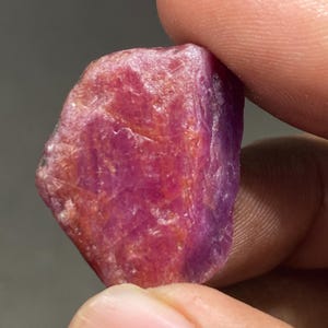 Rare Natural Ruby raw piece good size good color 64.90 carats 27x22mm Natural unheated ruby beautiful  ruby raw