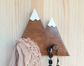 Nordic style wooden mountain shaped coat rack. Original gift for hikers and nature lovers. Children's room and nursery wall hanger.