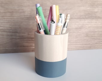 Minimalist wooden pencil holder. Nordic pen cup for desk. Geometric wood pen stand. Dark grey makeup brush organizer