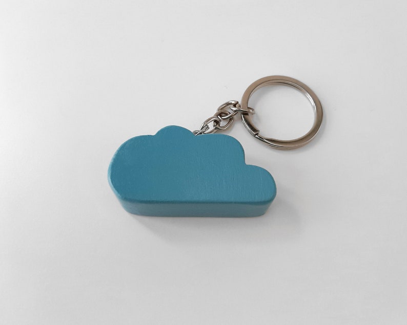 Minimalist wooden cloud keyring, Nordic style sister birthday gift, Scandinavian design gift for mom or girlfriend image 3