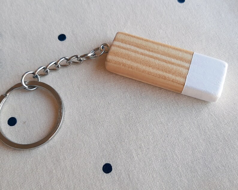 Customized wood keychain in Scandinavian design and minimalist style, Perfect for anniversary or business gifts image 3