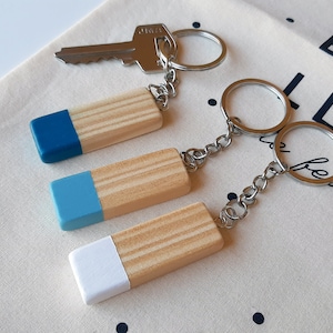 Customized wood keyring in minimalist design and Scandinavian style, Ideal as a birthday gift for him or her image 9