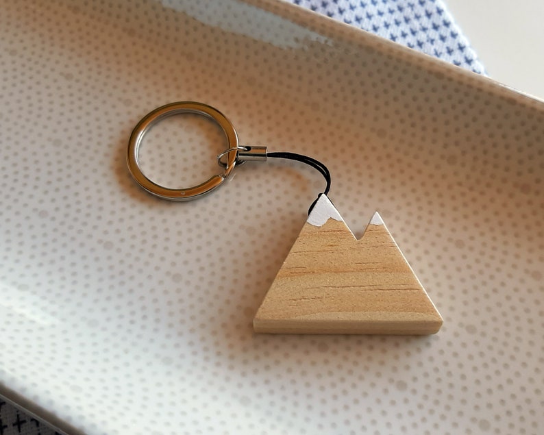 Natural wooden mountain keychain with snowy peaks. Perfect as a gift for hikers and nature lovers image 2