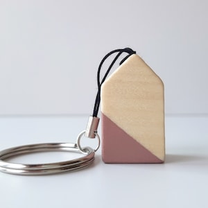 Scandinavian design keyring with tiny wooden house, Nordic style wood house women key chain, Minimalist stocking filler or wedding favors image 1