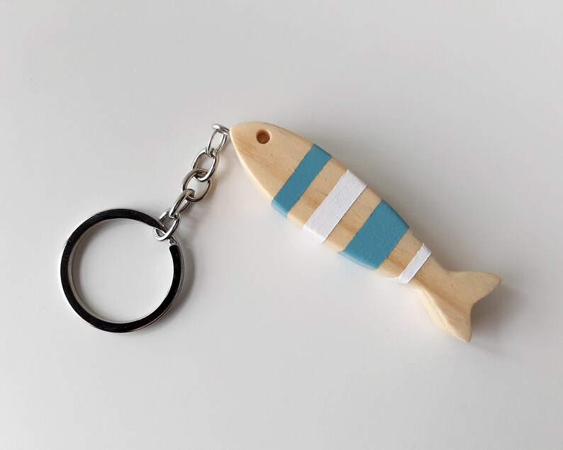 Summer fishing keychain, Minimalist wooden fish key ring, Boho chic beach accessories, Handmade wood ocean creatures image 4