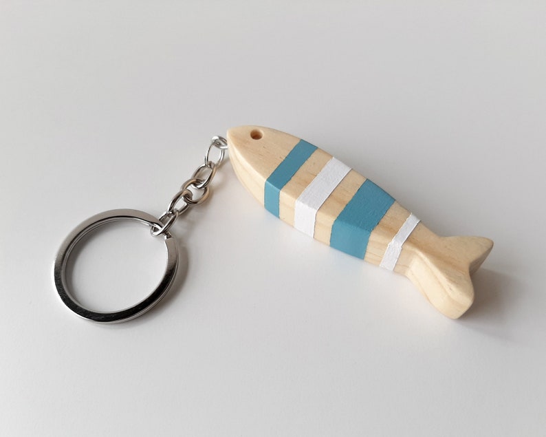 Summer fishing keychain, Minimalist wooden fish key ring, Boho chic beach accessories, Handmade wood ocean creatures image 9