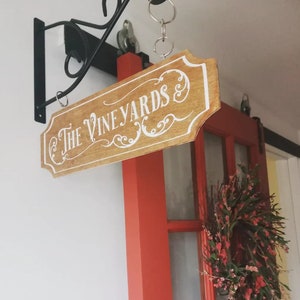 Señal de calle manchada estilo granja, señales de calle personalizadas, señales de calle rústicas, decoración estilo granja Bodegas Señales de viñedos