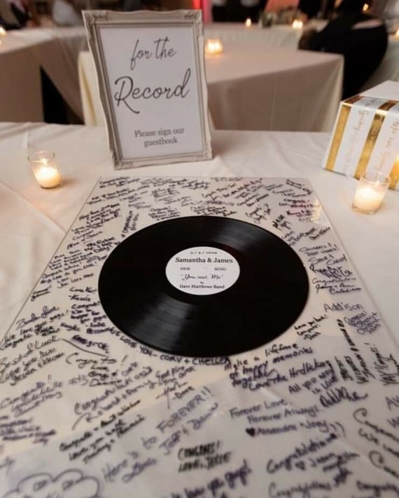 Wedding Guest Book Idea Custom Record Vinyl Singapore - Vinyl Record Decor Ideas Wedding Guest Book Idea Custom Record Vinyl Singapore - Vinyl Record Decor Ideas