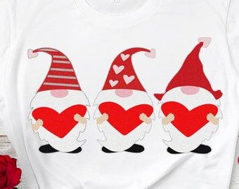 Valentine Gnomes Holding Hearts SVG: Tomte Nisse Design (Digital Download)