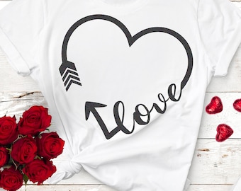 Valentine svg, Love arrow Svg, Valentines day svg, wedding svg, heart svg, Love with arrow svg cutting files, Eps, Dxf, Png Cut file design