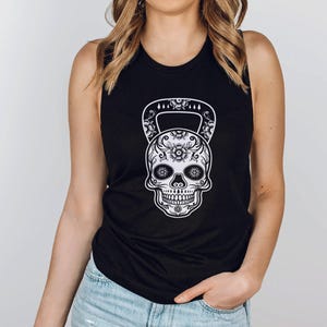 Sugar Skull Kettlebell Workout-tanktop - Workoutshirts voor dames - Fitnessshirts - Grappig gymshirt - Trainingsmotivatie
