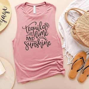 Débardeur tequila, citron vert et soleil - chemise d'été amusante pour femme - cadeau Margarita pour amoureux - vêtements de vacances - tenues de plage - t-shirt graphique image 1