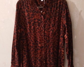 Women's Anne Klein cheetah print blouse Animal Print Top Medium Large Long Sleeves NEW