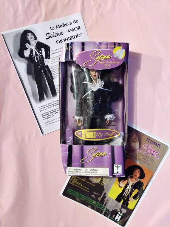 selena amor prohibido doll