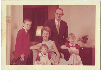 Family photo. 1960s Esgar family photo (Chuck, Lavelle, Chris, Marla, and Ann).
