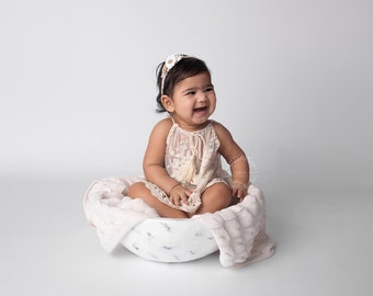 Ivy Boho lace sitter outfit sleeveless top and bottoms in delicate cream with textured embroidered lace US customs pre paid