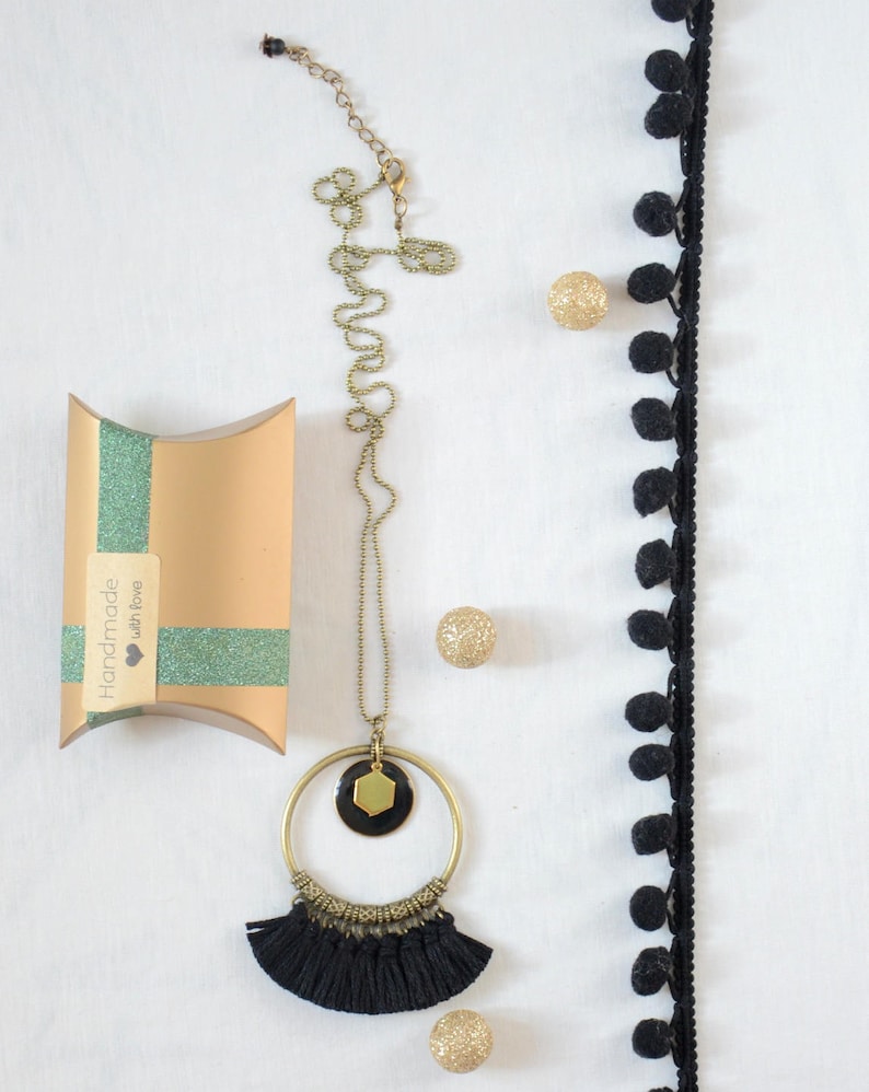long necklace ladies necklaces black and bronze necklace jewelry trends 2017 Black necklace pompom tassels and bronze chain