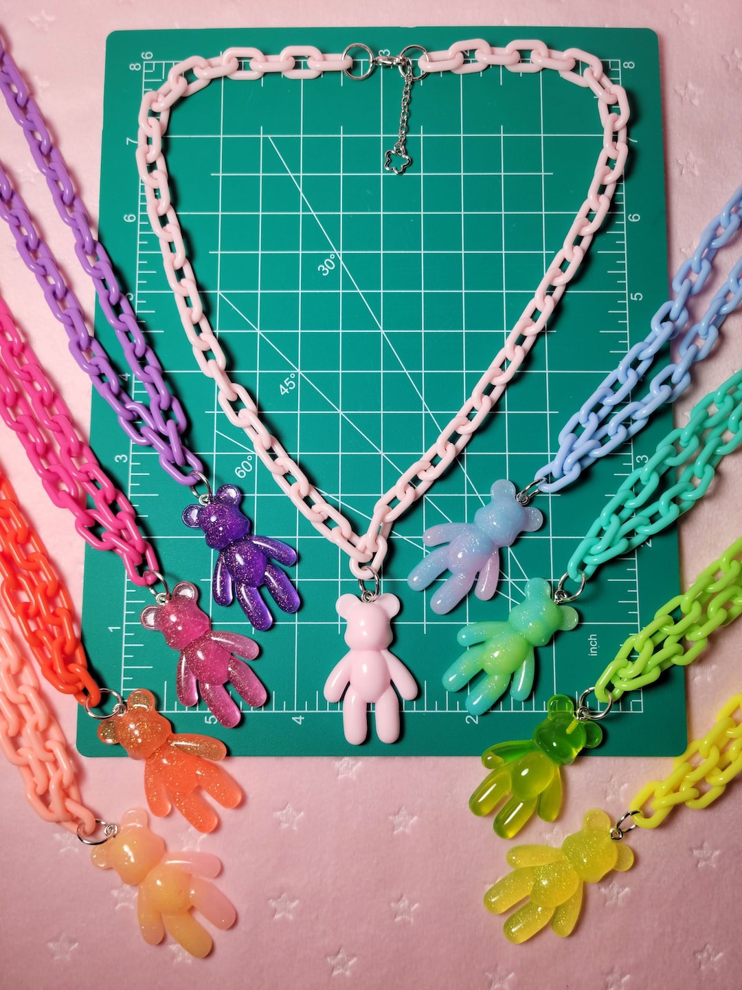 Plastic Chain Bear Charm Choker Necklace Lobster Claw Clasp Closure