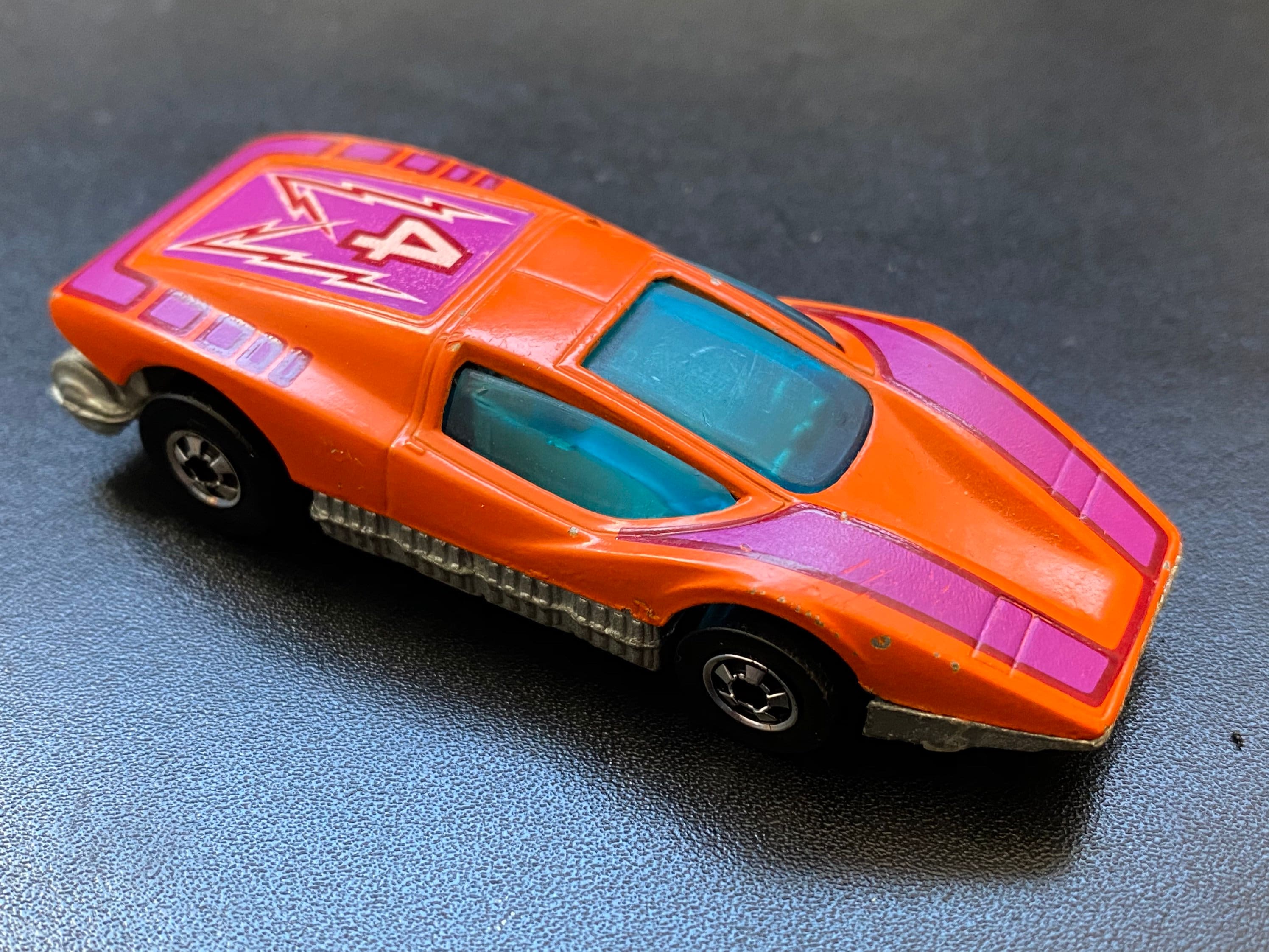 Vintage 1974 Hot Wheels Large Charge