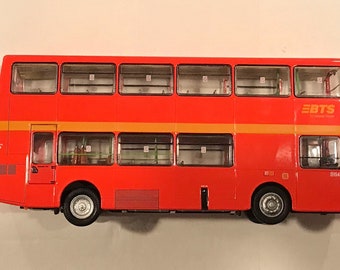 Daimler DMS EFE 25711  British Red Bus Scale 1:76 (C3)