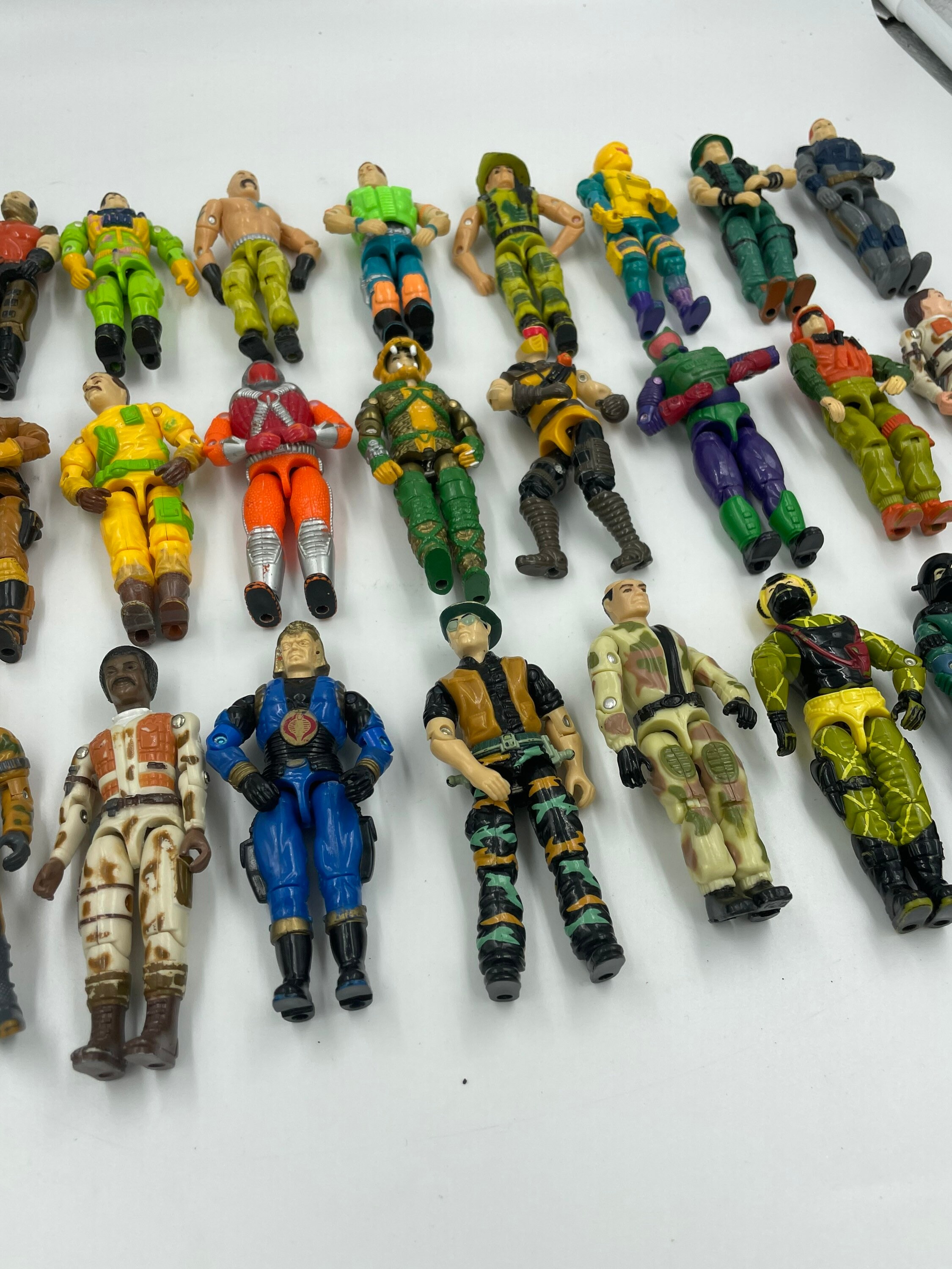 Free Shipping Vintage 1990s Gi Joe Action Figures (Floppy Spare or Repair)  30 figures