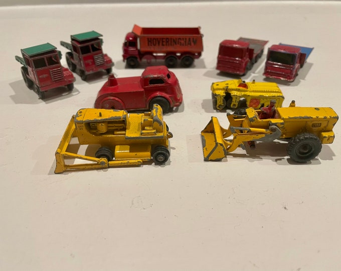 Vintage Lesney Trucks and Tractors (damaged) (E4)