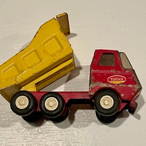 Vintage Tonka Mini Red and Yellow Dump Truck C3 image 8