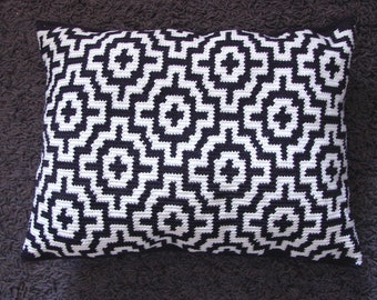 Crochet pattern mosaic tile pillow | throw tapestry little cushion summer | mosaic tile pillow decorative design