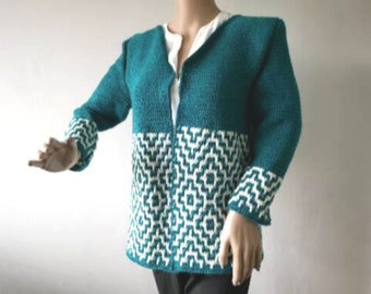 Women Mosaic jacket - crochet pattern