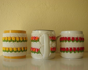 Crochet pattern mug cozy tulip | crochet pattern spring | mug cozy Easter | crochet pattern tulips cup cozy | coffee sleeve pattern flower