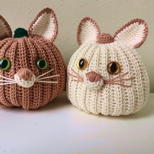 Cat Pumpkin Pals crochet pattern