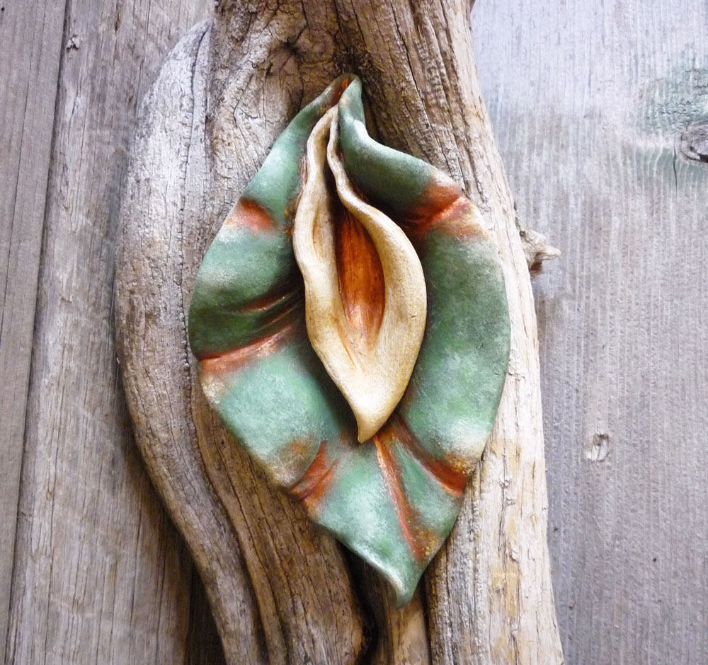 Yoni flower Womb of Creation, sensual flower sculpture, Sacred Feminine goddess art, sacred yoni