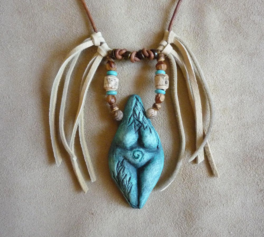 Navajo Ghost Beadcedar Bead Necklace Whit Stock Photo 1276404802 |  Shutterstock