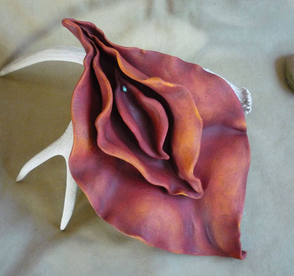 Yoni flower Womb of Creation, sensual flower sculpture, goddess art, sacred womb blessing altar