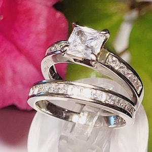 2.50 Ct Princess cut Engagement ring, Wedding Set, Sterling Silver, Diamonds simulated, Bridal wedding rings,womens promise ring, minimalist