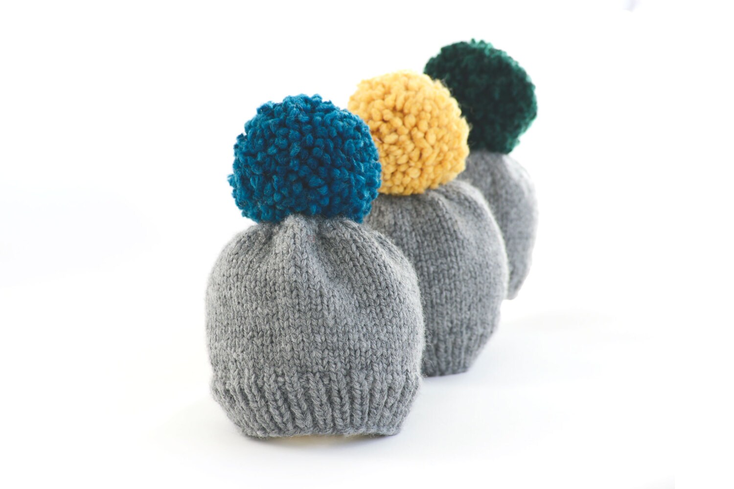 Red Colorblock Knit Beanie with Pom-Pom – Kids Winter Cap