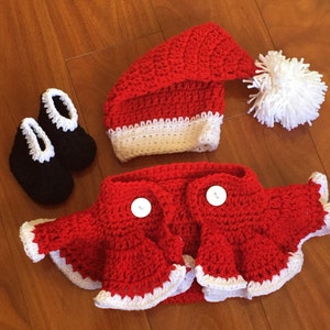 Crochet Mrs. Santa Claus Costume