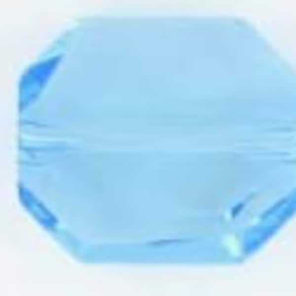 Swarovski Crystal Graphic Beads 5520- 18mm (2pcs)  Aquamarine, Amethyst, Indicolite, Jet, Olivine, Peridot