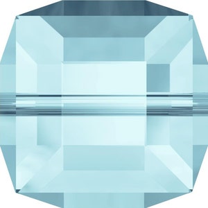 Swarovski Crystal Cube Beads 5601 - 6mm - Aquamarine Satin