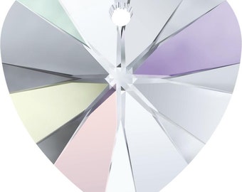 Wisiorek z kryształkami Swarovski w kształcie serca 6202/6228 - 10,3x10,0, 14,4x14,0, 18,0x7,5, 28 mm - Crystal Clear AB