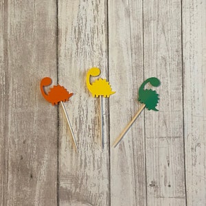 24 dinosaur toothpicks, dinosaur baby shower, dinosaur birthday, dinosaur decor, dinosaur party, appetizer picks, food picks, cupcake topper