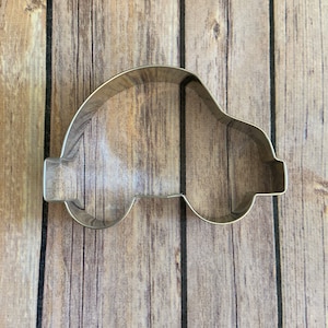 4.75 inch car cookie cutter - baking supply, cars party, car birthday, kids birthday, baby shower, cookie supply, automobile cookie cutter