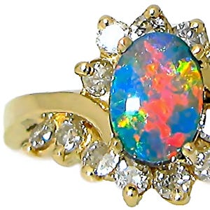 Ladies 14k yellow gold oval Australian doublet opal and diamond ring