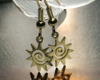 Pendientes de sol de latón