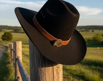 Cinta ajustable de cuero para sombrero con incrustaciones de turquesa y amonites, hecha a mano - Estilo Indiana Jones - Estilo bohemio occidental (NO incluye sombrero)