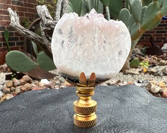 Quartz Crystal Agate Stalactite Slice Lamp Finial, Hand Crafted, Brass Hardware - Standard Lamp Harp Threads 1/4 27 UNF - AF2